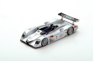 AUDI R8 N°7 3ème 24H Le Mans 2000 - M. Alboreto - R. Capello - C. Abt