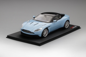ASTON MARTIN DB11 Frosted Glass Blue (999 ex)