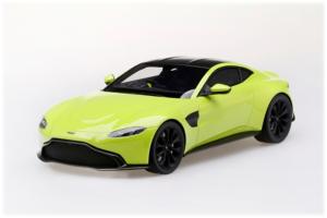 ASTON MARTIN 2018 Vantage Lime Essence