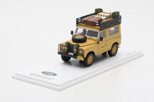 LAND ROVER 1983 Series III SWB Camel Trophy Zaire