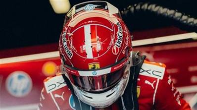 CASQUE Charles Leclerc – Scuderia Ferrari HP Saison 2026 1/5