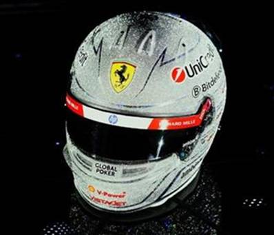 CASQUE Lewis Hamilton – Scuderia Ferrari HP - GP Las Vegas 2025 1/5