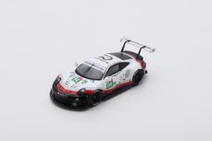 PORSCHE 911 RSR N°94 Porsche GT Team 24H Le Mans 2018 Dumas - Bernhard - Müller