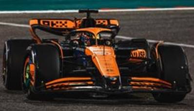 MCLAREN MCL38 N°81 Mclaren Formula 1 Team 4ème GP Australie 2024 Oscar Piastri