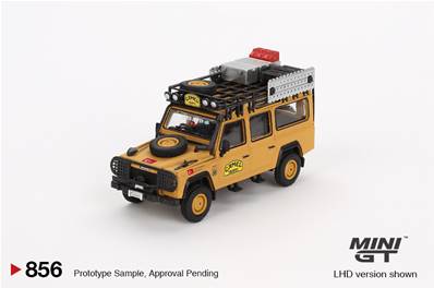 LAND ROVER Defender 110 Camel Trophy Amazon Team Turkey 1989 / Turkey Exclusive LHD / Blister Packaging 1/64