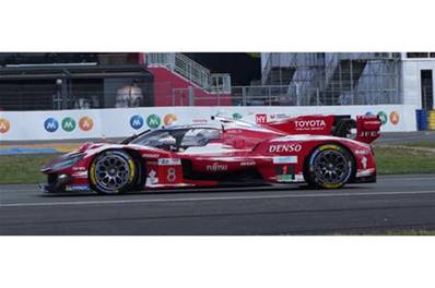 TOYOTA TR010 HYBRID N°8 Toyota Racing 3ème 24H Le Mans 2026 S. Buemi – B. Hartley – R. Hirakawa
