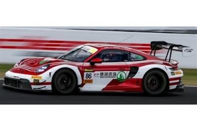 PORSCHE 911 GT3R N°86 High Class Racing 2ème 12H Bathurst 2026
D. Boccolacci - A. Fjordbach - K. Li (300 ex.)