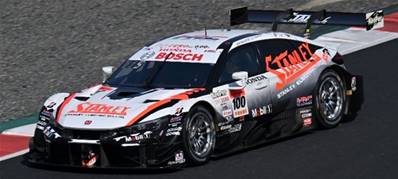 HONDA CIVIC TYPE R-GT N°100 STANLEY TEAM KUNIMITSU GT500 SUPER GT 2025 N. Yamamoto - T. Makino 1/64